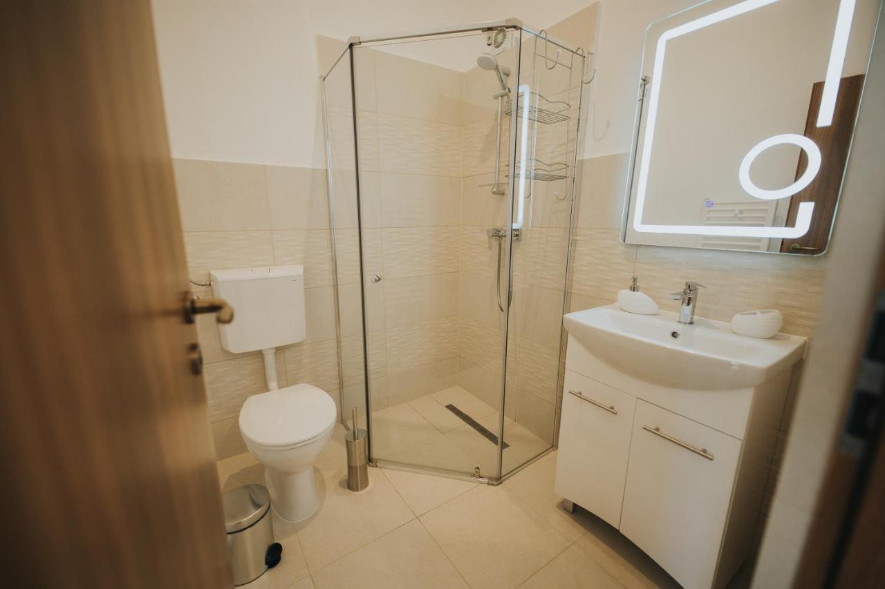 Gavri'S Classic Apartment ซีบิว ภายนอก รูปภาพ